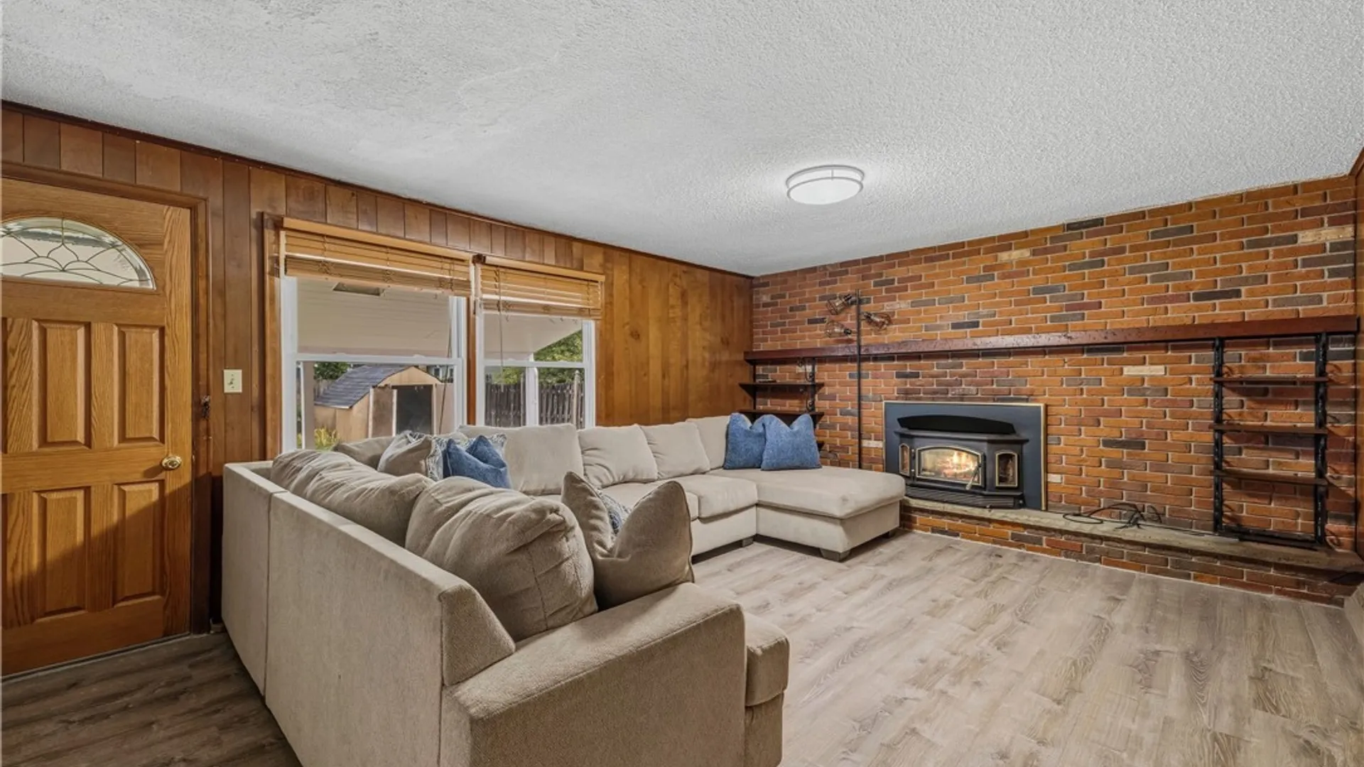 Property at 188 Ranch Trail, Amherst, NY 14221 12