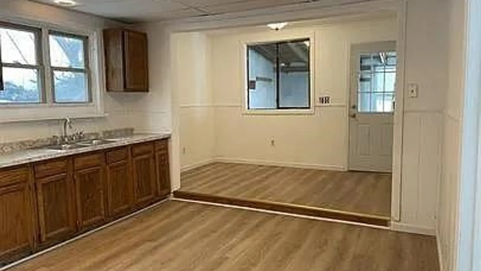 Property at 100 Summit Avenue, Geddes, NY 13209 11