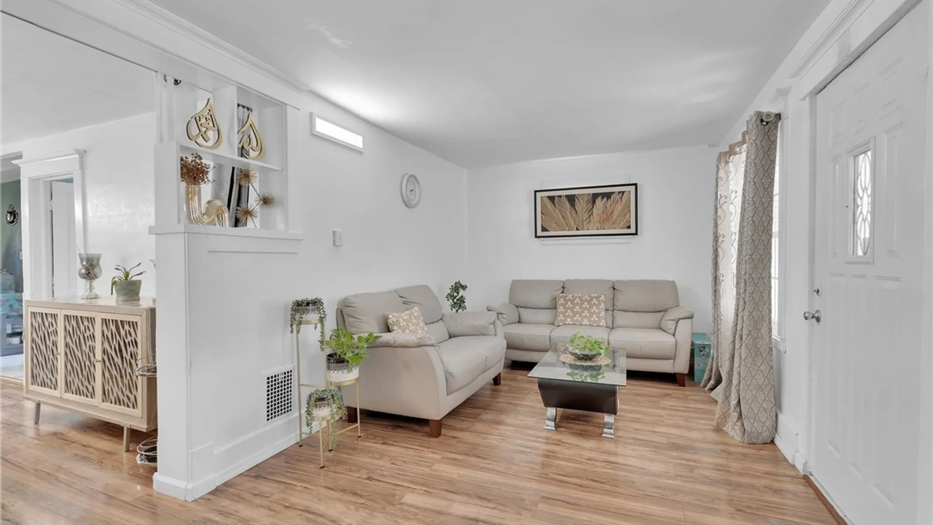 Property at 735 Norfolk Avenue, Buffalo, NY 14215 3