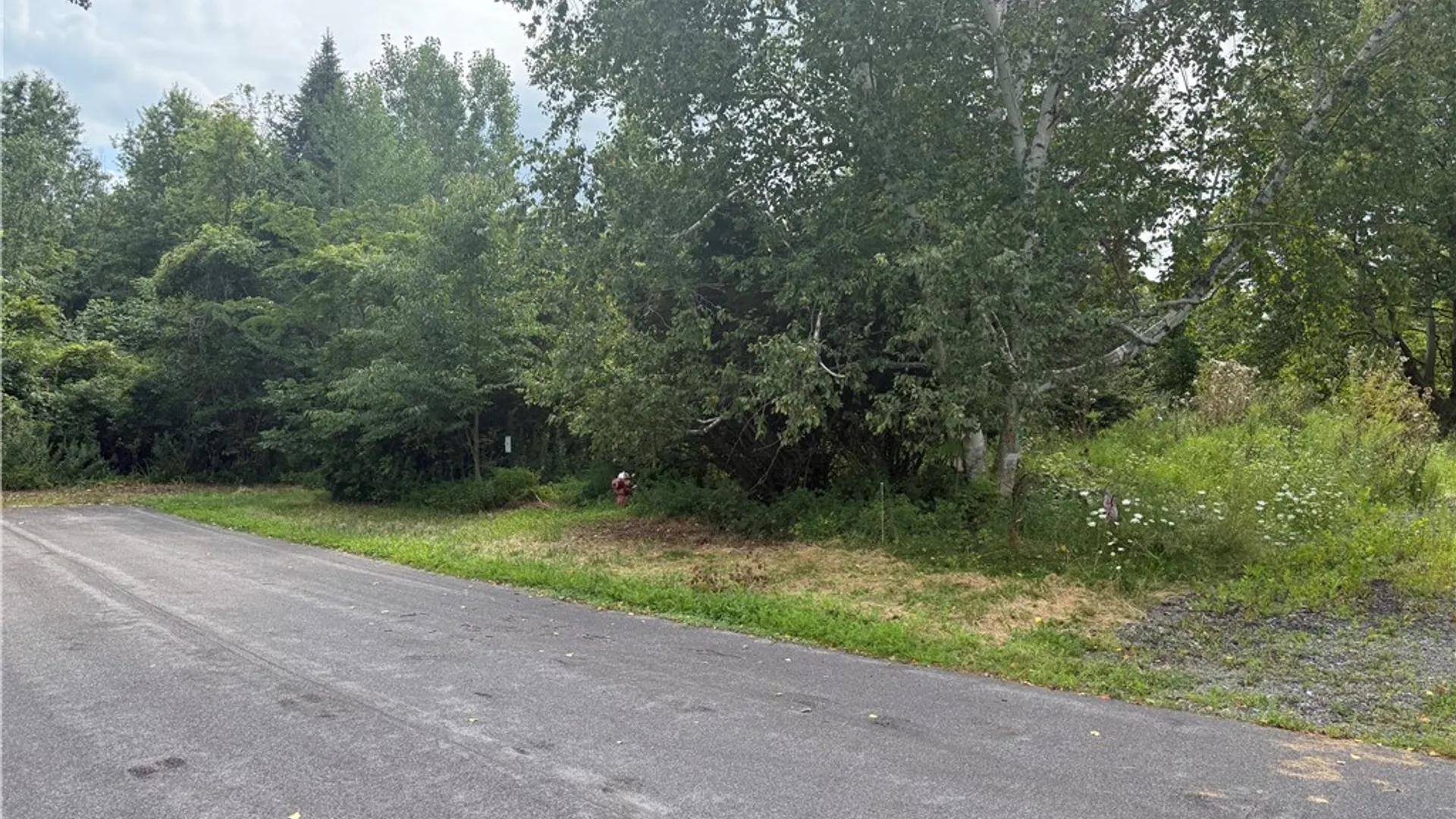 Property at 400 Glengrove Road, Porter, NY 14174 3