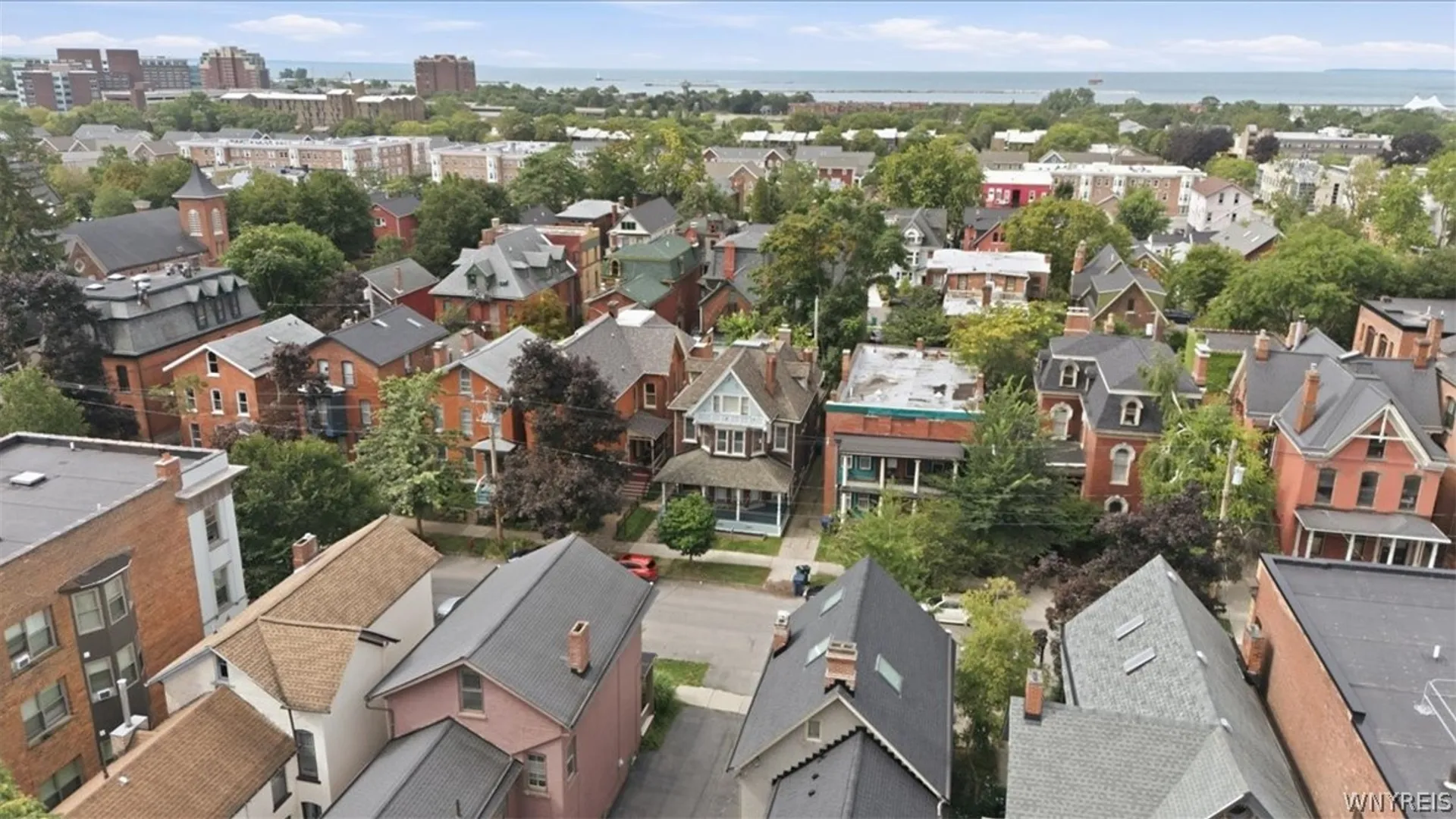 Property at 46 Whitney Place, Buffalo, NY 14201 49
