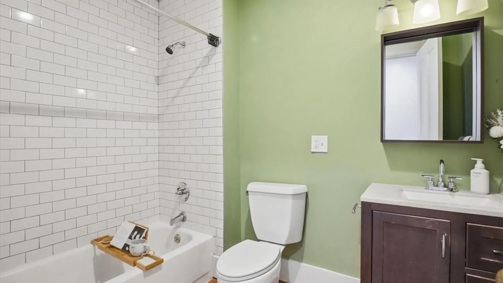Property at 46 Whitney Place, Buffalo, NY 14201 27
