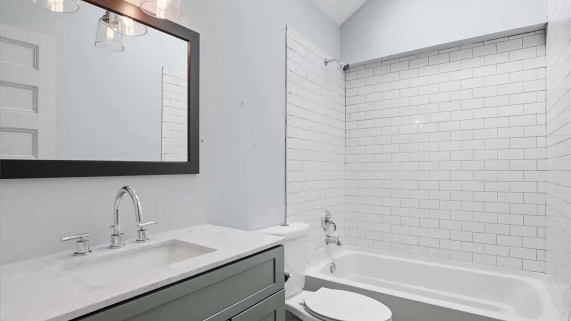 Property at 46 Whitney Place, Buffalo, NY 14201 36