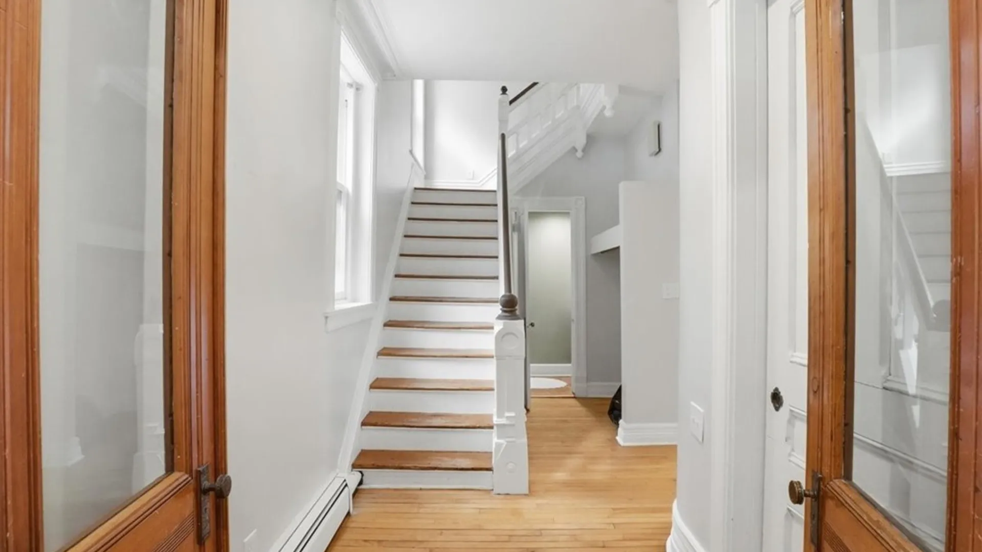 Property at 46 Whitney Place, Buffalo, NY 14201 6
