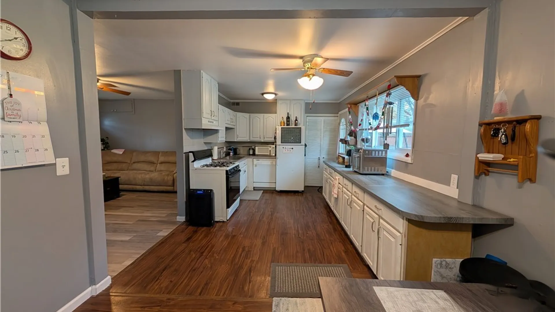 Property at 7953 John Huss Avenue, Cicero, NY 13030 3
