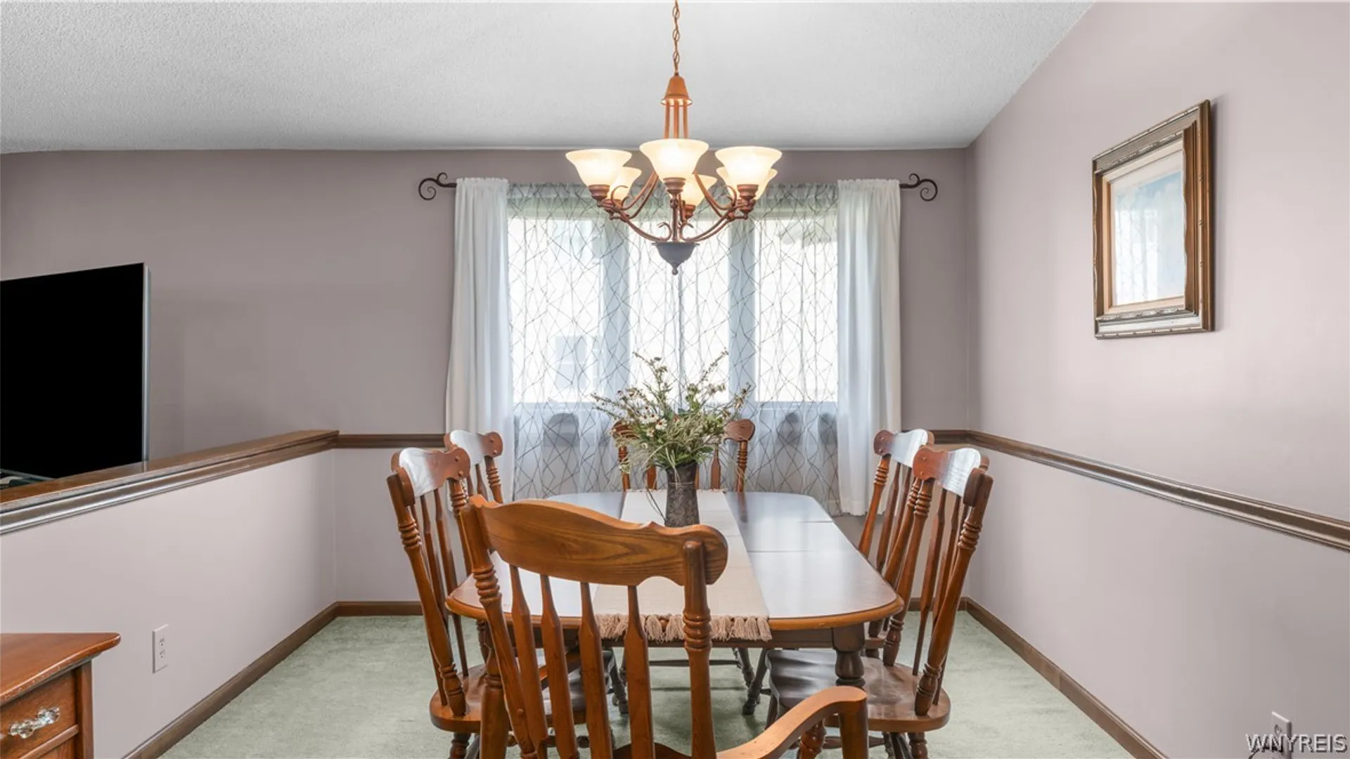 Property at 20 Glendale Terrace, Orchard Park, NY 14127 7