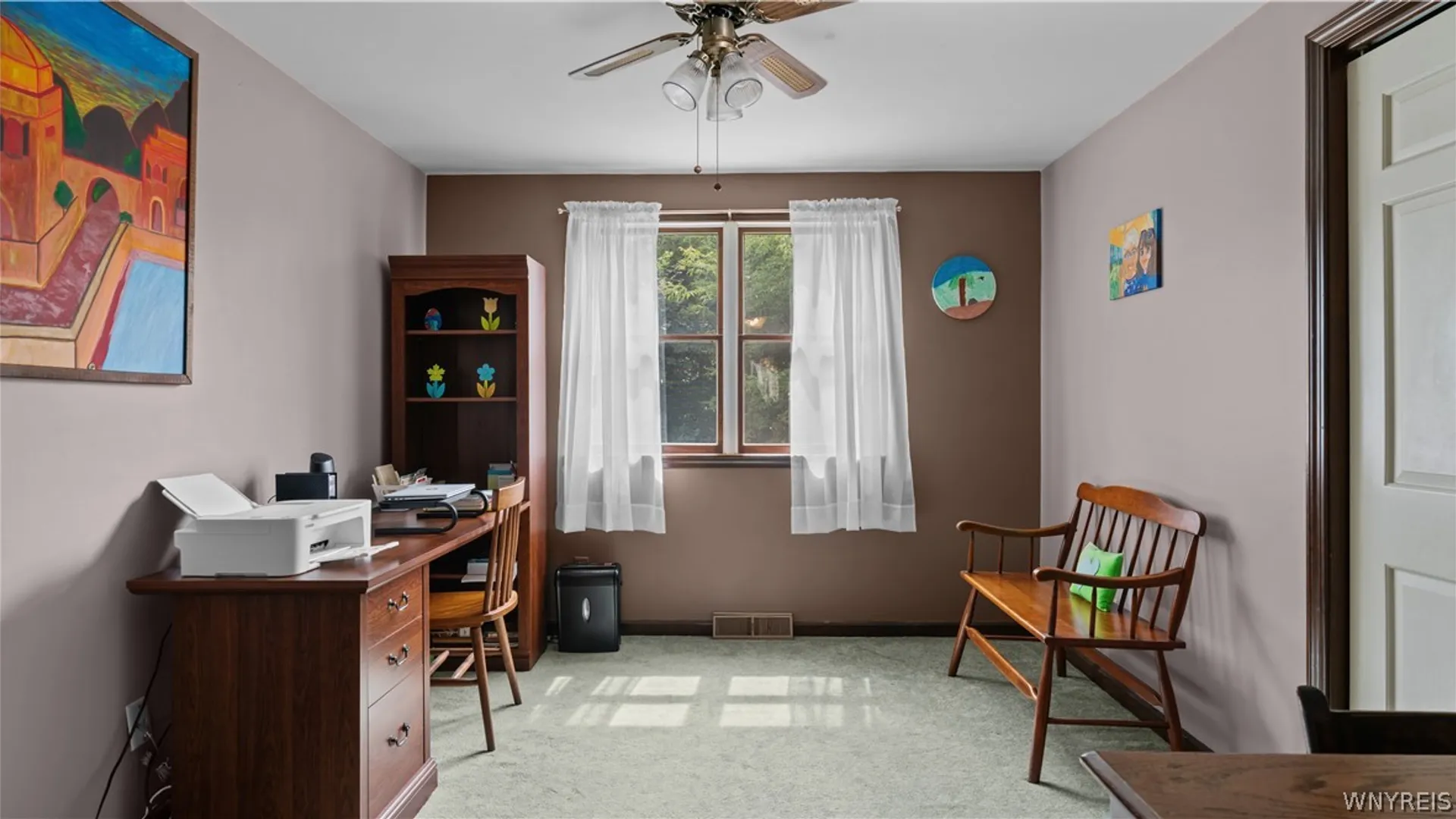 Property at 20 Glendale Terrace, Orchard Park, NY 14127 22