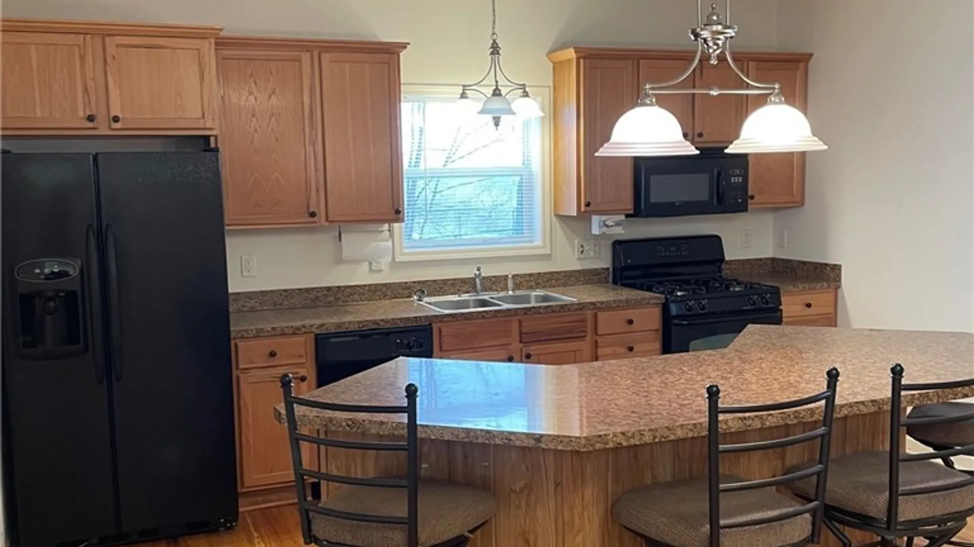 Property at 8686 Lavender Lane, Cicero, NY 13039 6