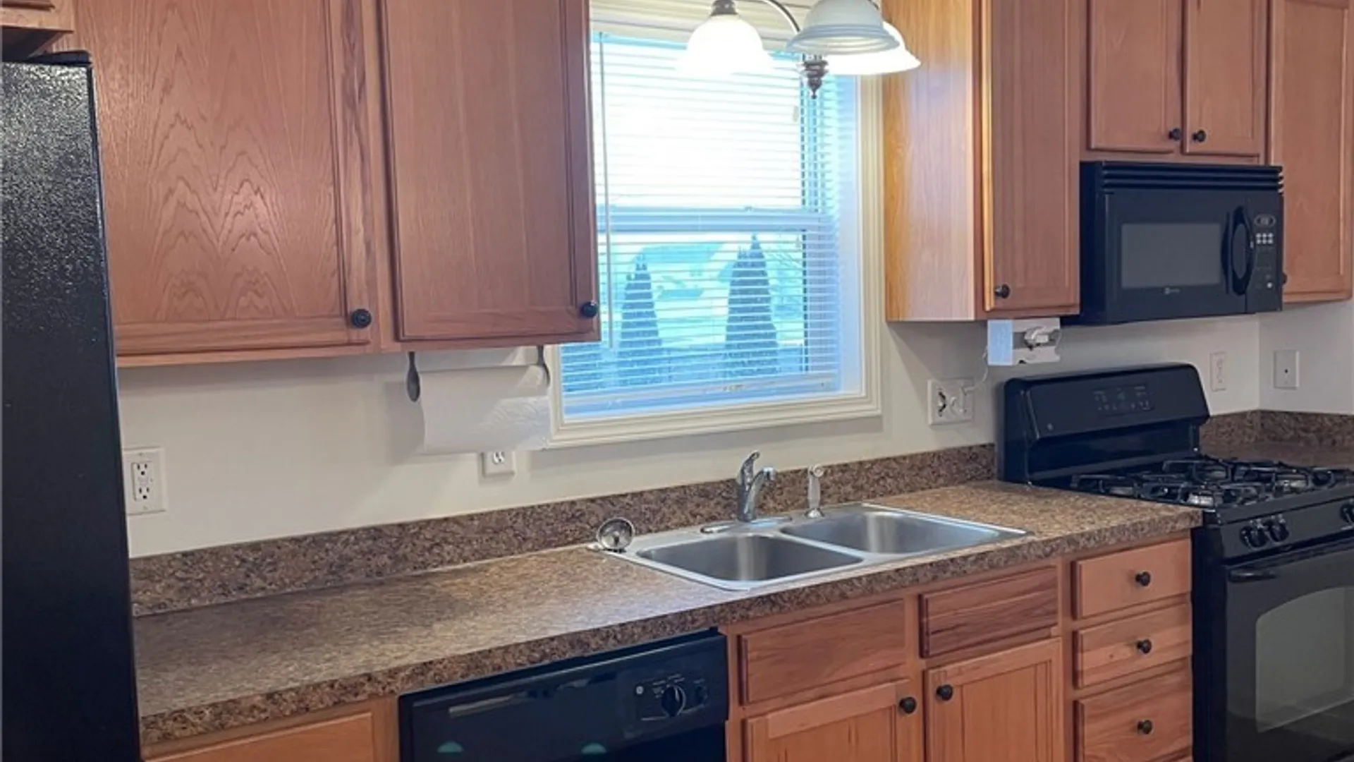 Property at 8686 Lavender Lane, Cicero, NY 13039 7