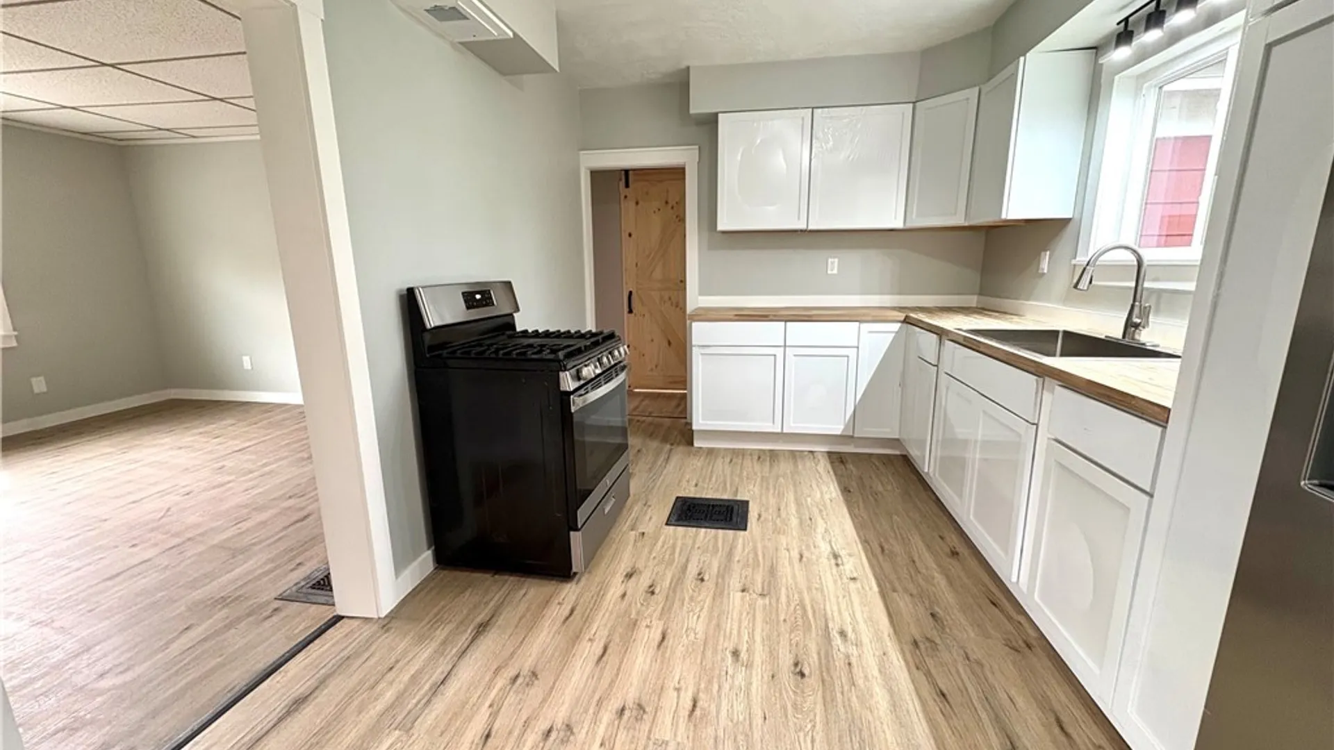 Property at 3 Parsons Street, Auburn, NY 13021 18