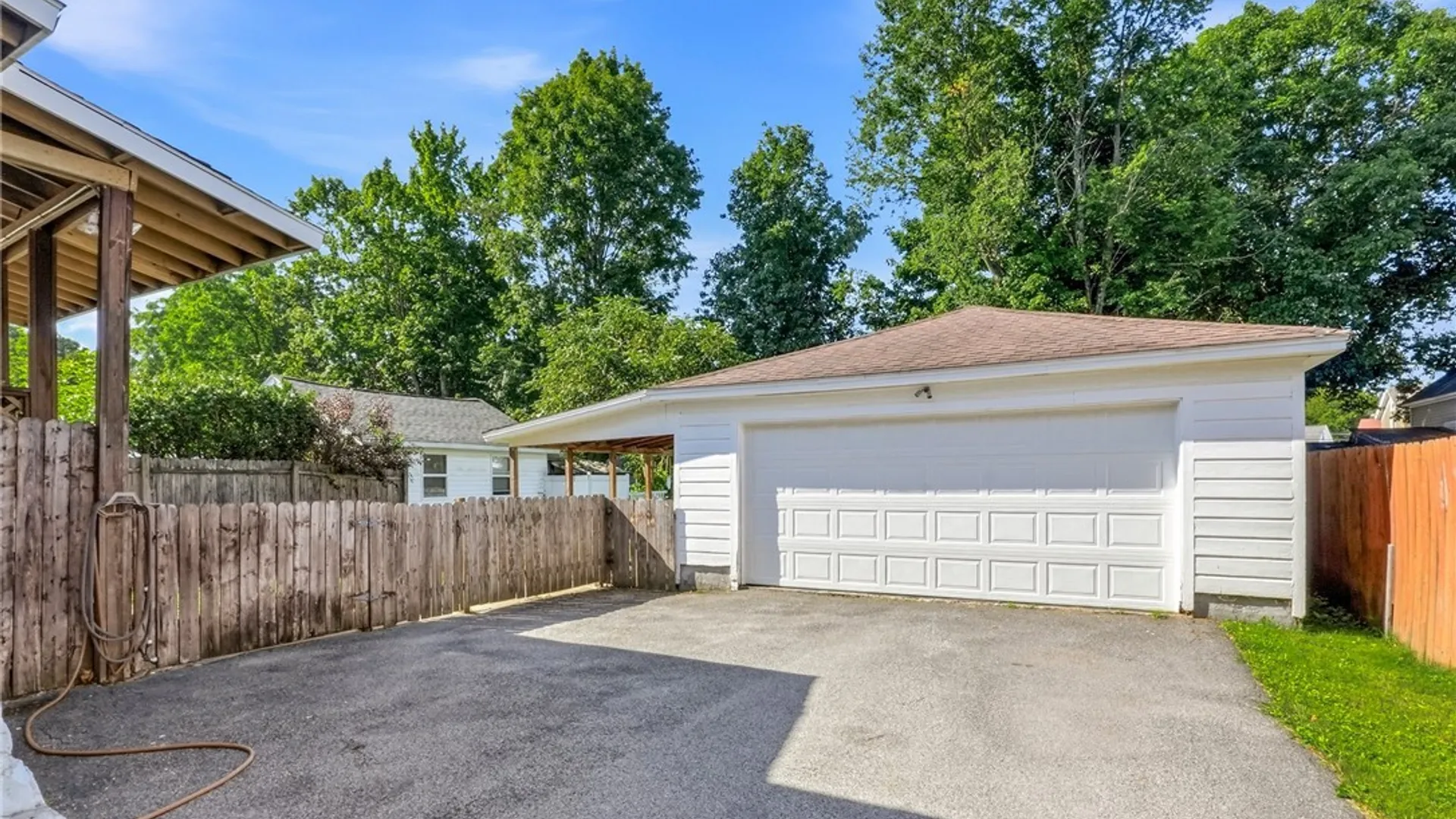 Property at 733 W Bloomfield Street, Rome, NY 13440 24
