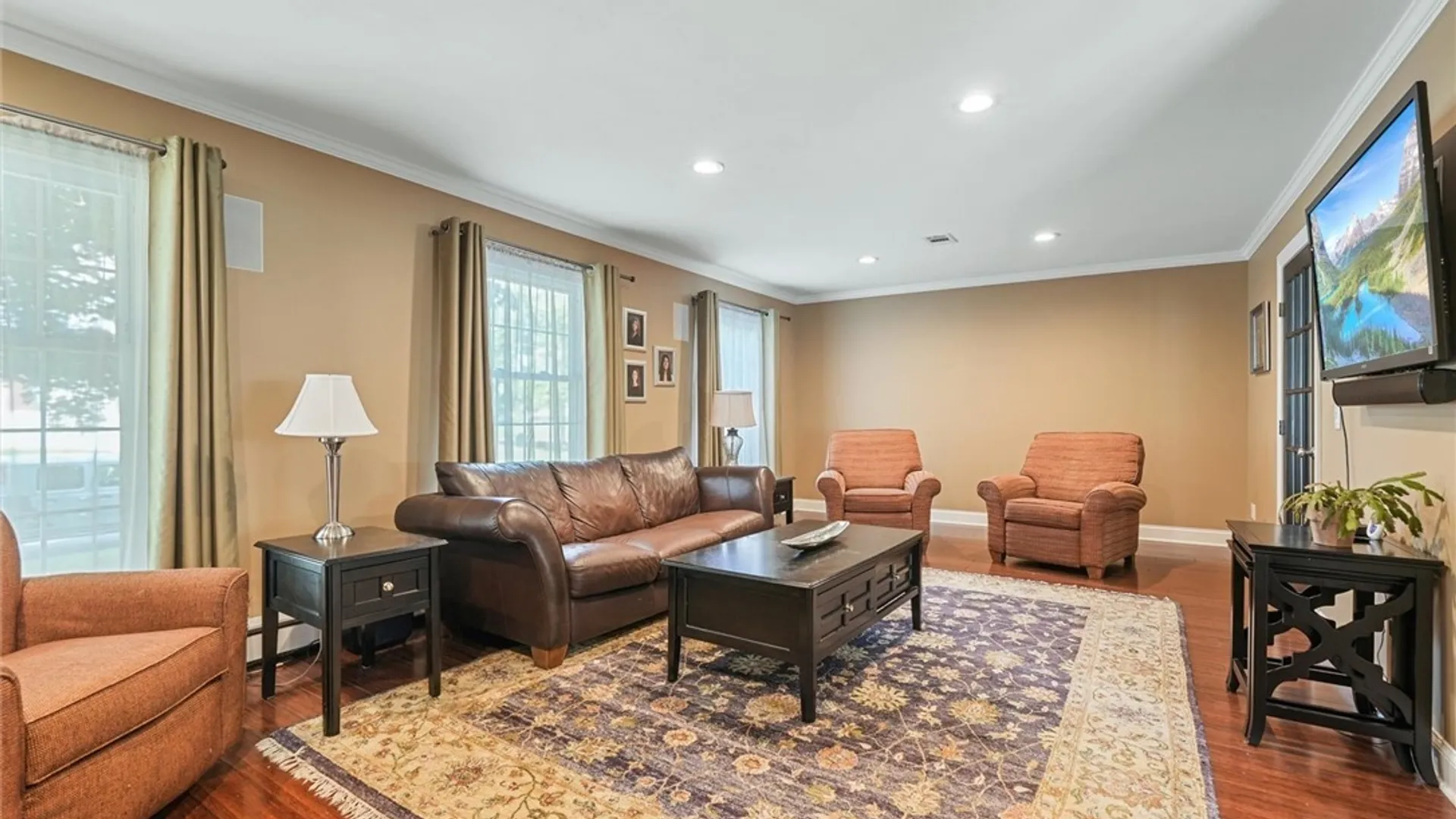 Property at 9 Forester Road, Clay, NY 13090 5