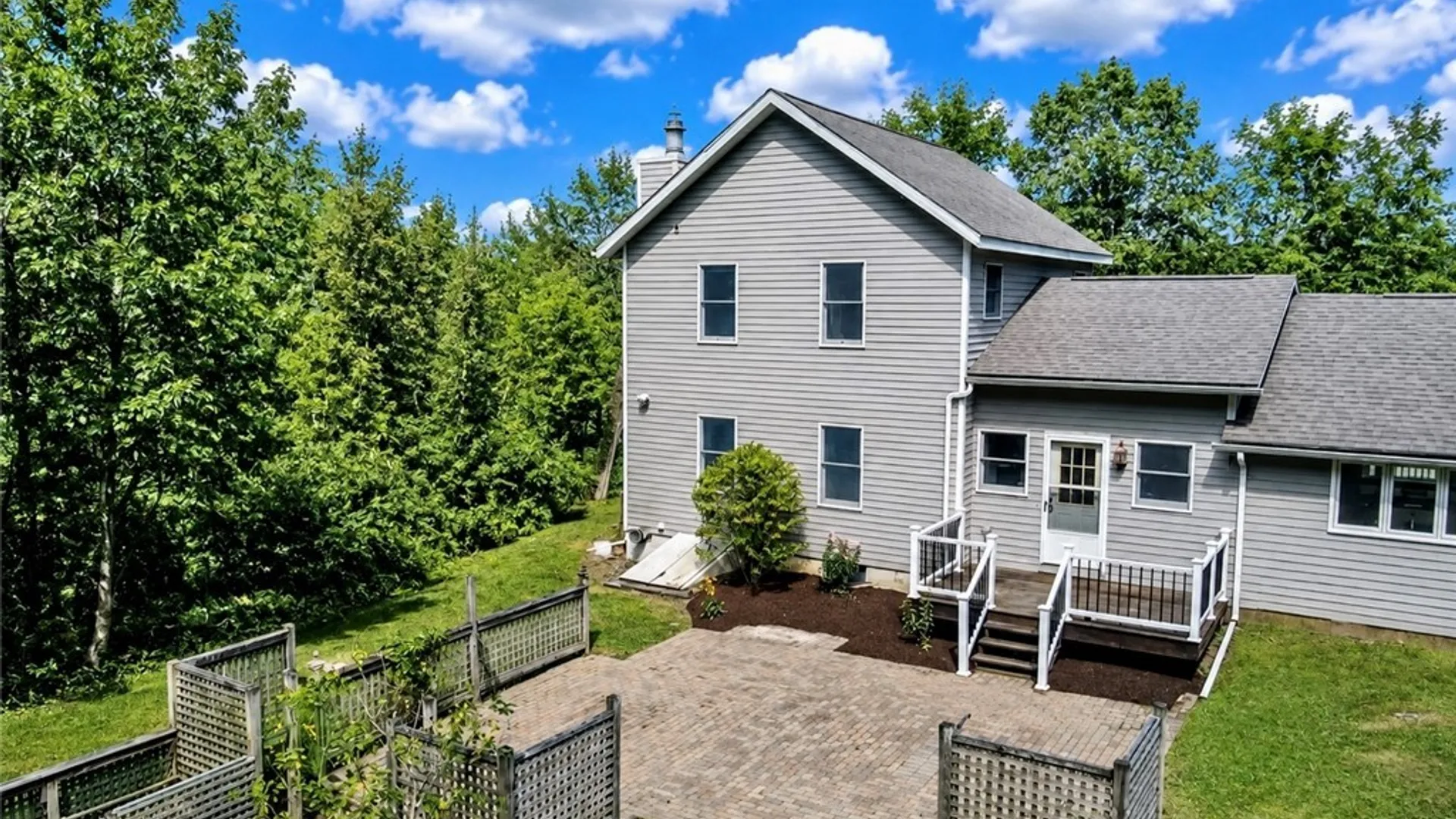 Property at 5090 Lakewood Way, Cazenovia, NY 13035 10
