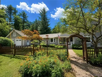 Property at 5090 Lakewood, Cazenovia, NY 13035