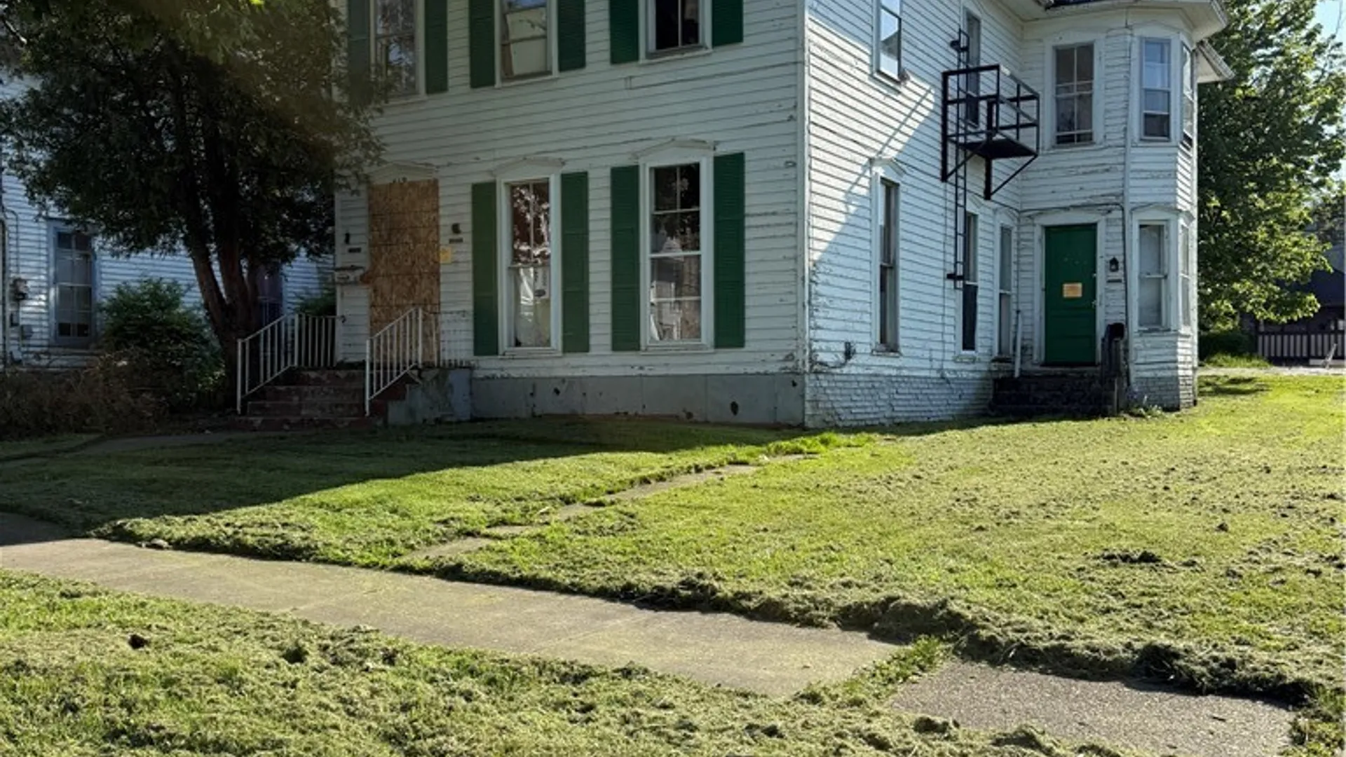 Property at 413 Swan Street, Dunkirk, NY 14048 3