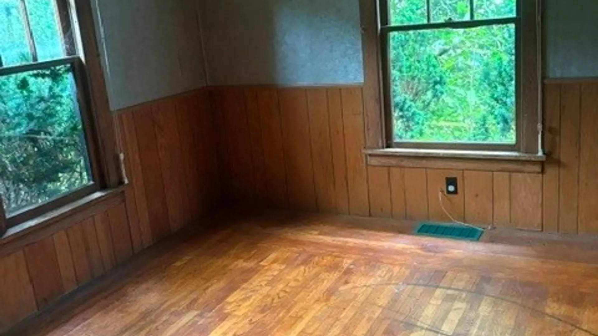 Property at 49 Pimlico Avenue, Salamanca, NY 14779 3