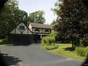Property at 5311 Tonawanda Creek Road, Pendleton, NY 14120