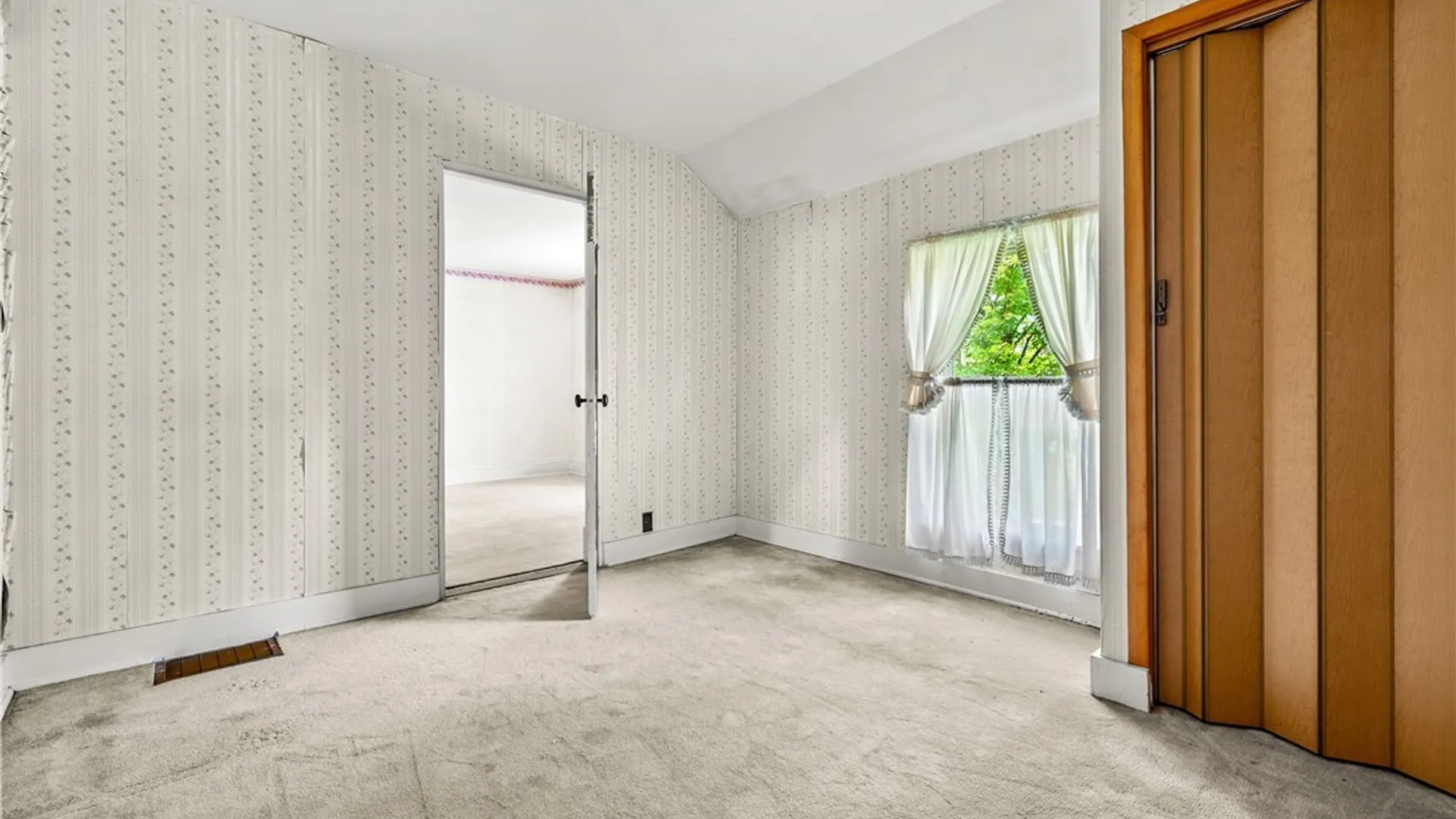 Property at 27 Maple Avenue, Cherry Valley, NY 13320 34