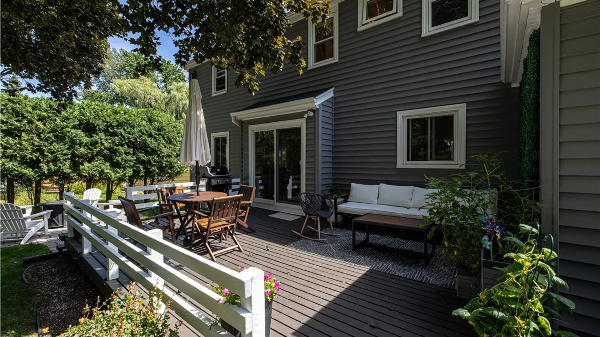 Property at 6 Hannans Court, Perinton, NY 14450 45