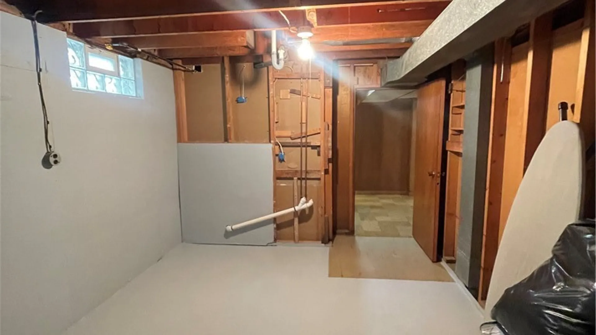 Property at 639 Harlem Road, West Seneca, NY 14224 47