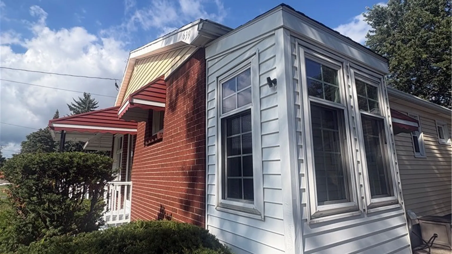 Property at 639 Harlem Road, West Seneca, NY 14224 6