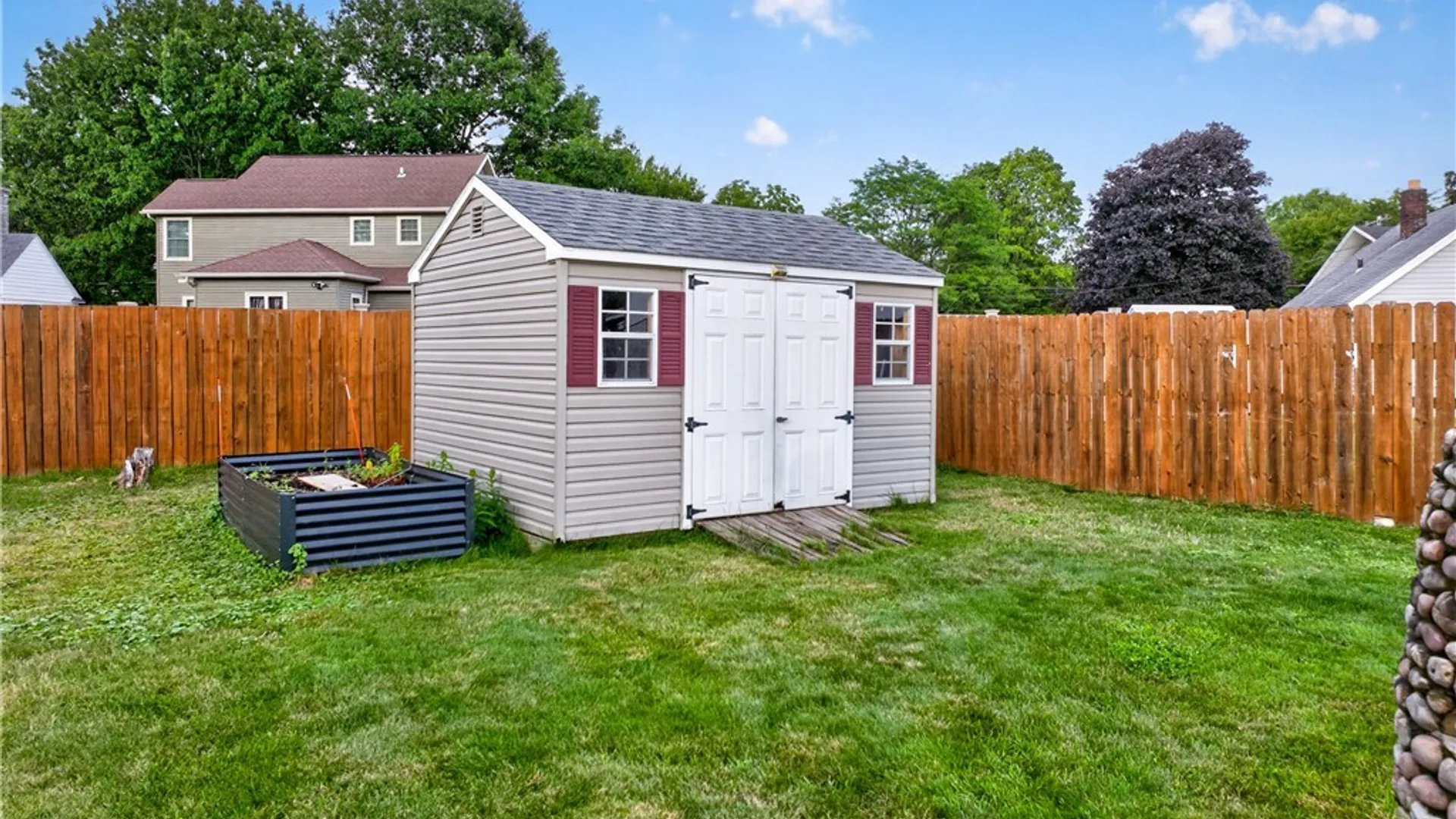 Property at 515 Wellesley Road, Rome, NY 13440 43