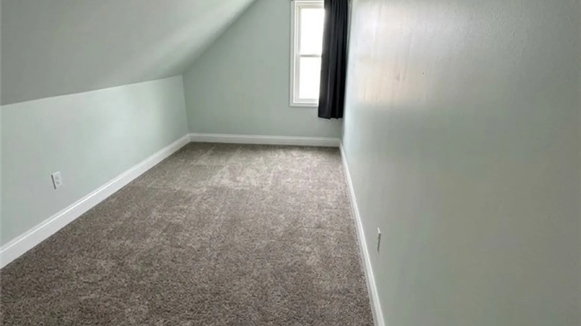 Property at 1606 Ferry Avenue, Niagara Falls, NY 14301 18