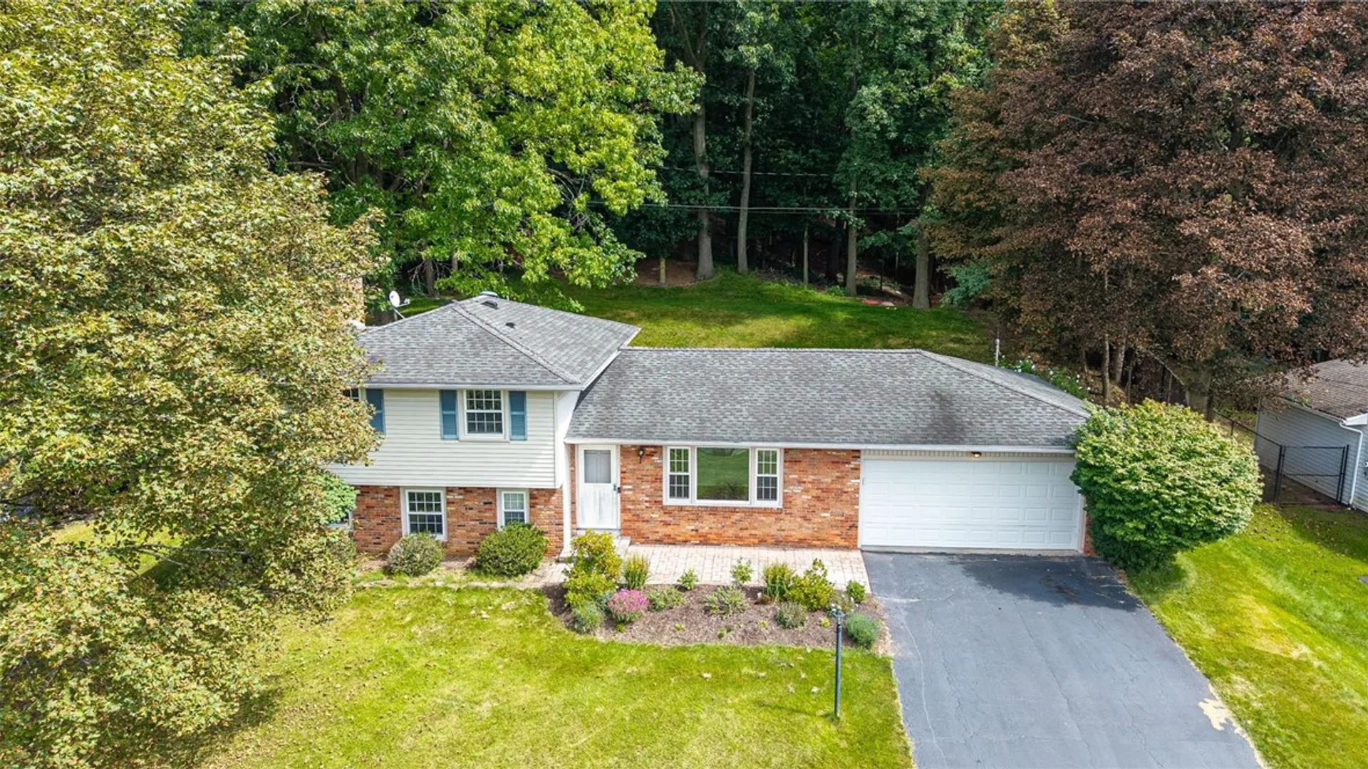 Property at 16 Bittersweet Road, Perinton, NY 14450 25