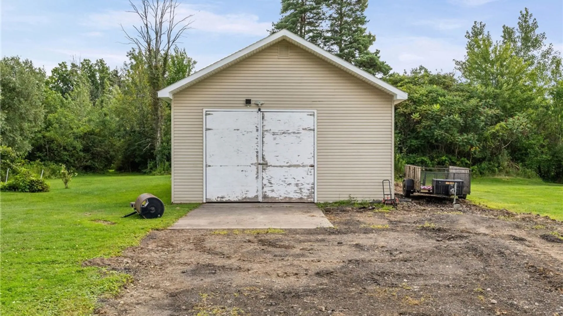 Property at 1235 Peck Road, Parma, NY 14468 38
