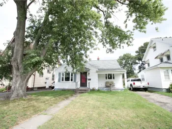 Property at 258 Rawlinson Road, Irondequoit, NY 14617