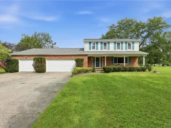Property at 6967 Creekview Drive, Pendleton, NY 14094