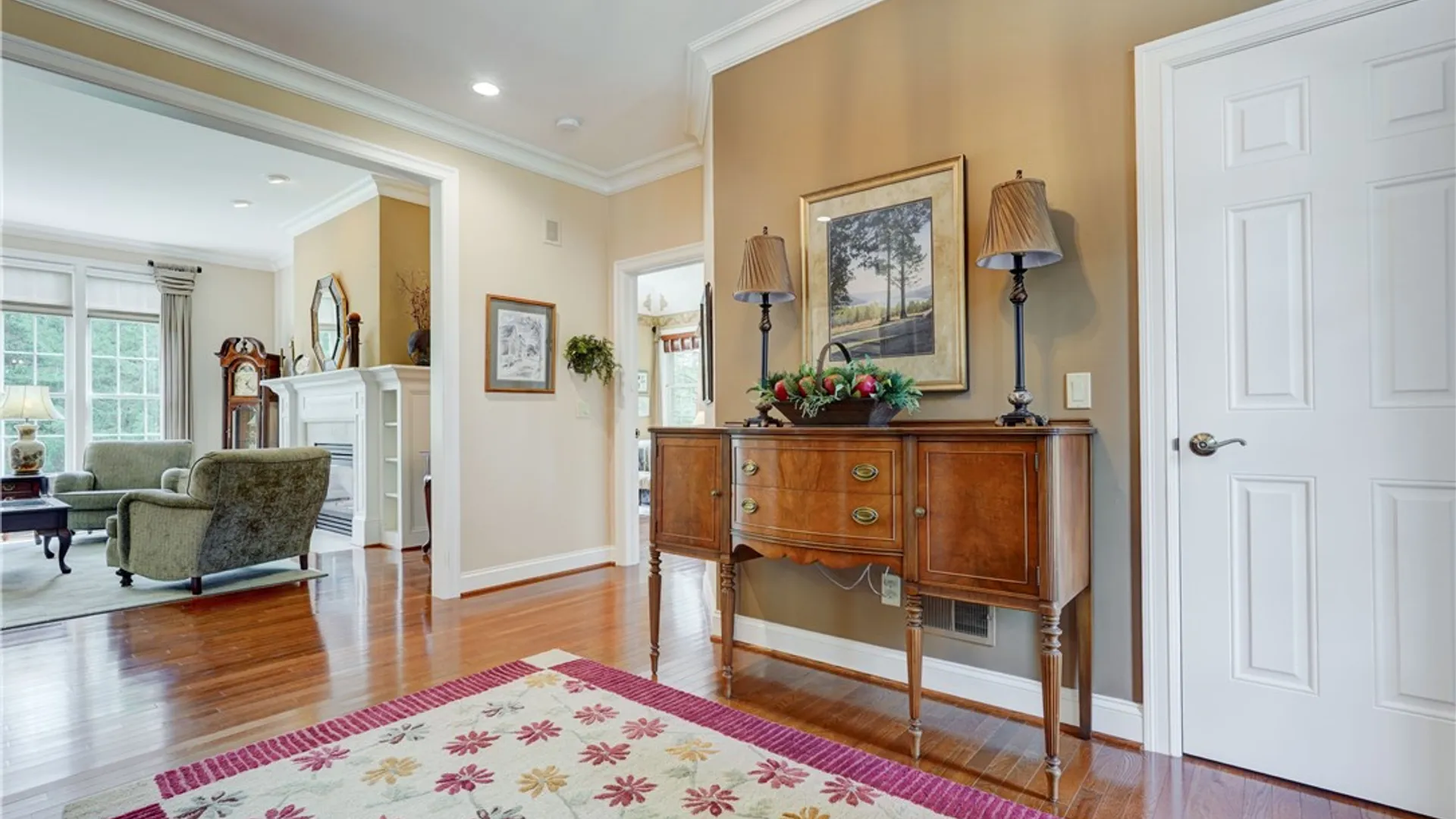 Property at 4 Pine Hollow, Mendon, NY 14506 4