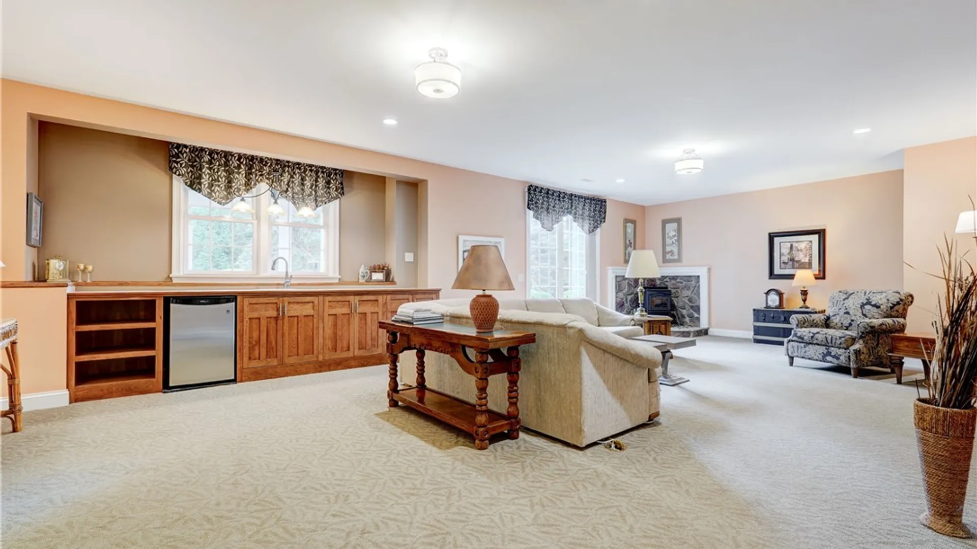 Property at 4 Pine Hollow, Mendon, NY 14506 37