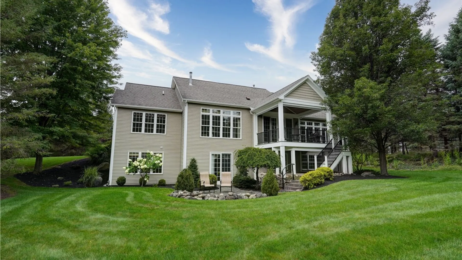 Property at 4 Pine Hollow, Mendon, NY 14506 46