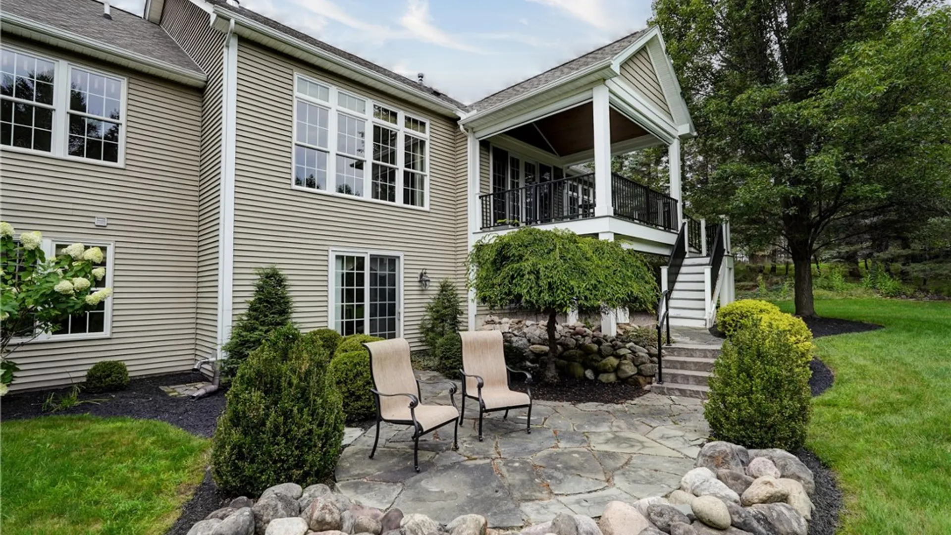 Property at 4 Pine Hollow, Mendon, NY 14506 47