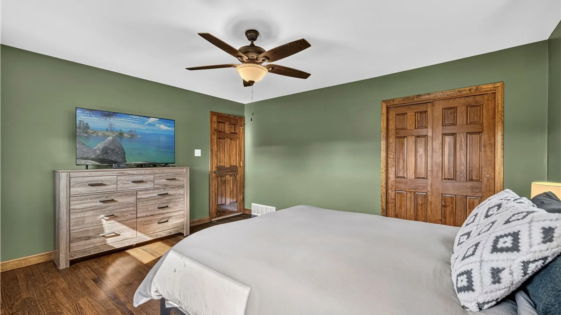 Property at 8711 S Greenbriar, Boston, NY 14025 12