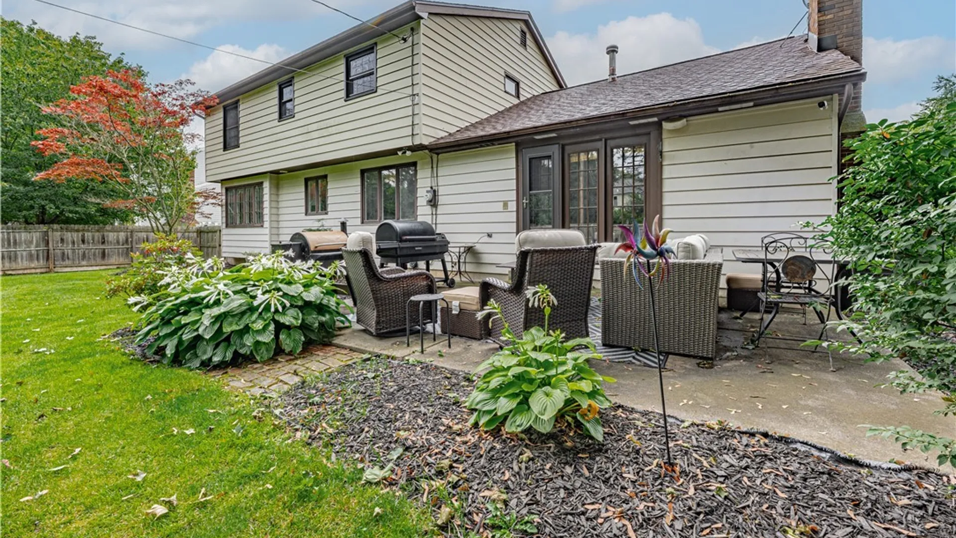 Property at 385 Hawthorne Place, Porter, NY 14174 46