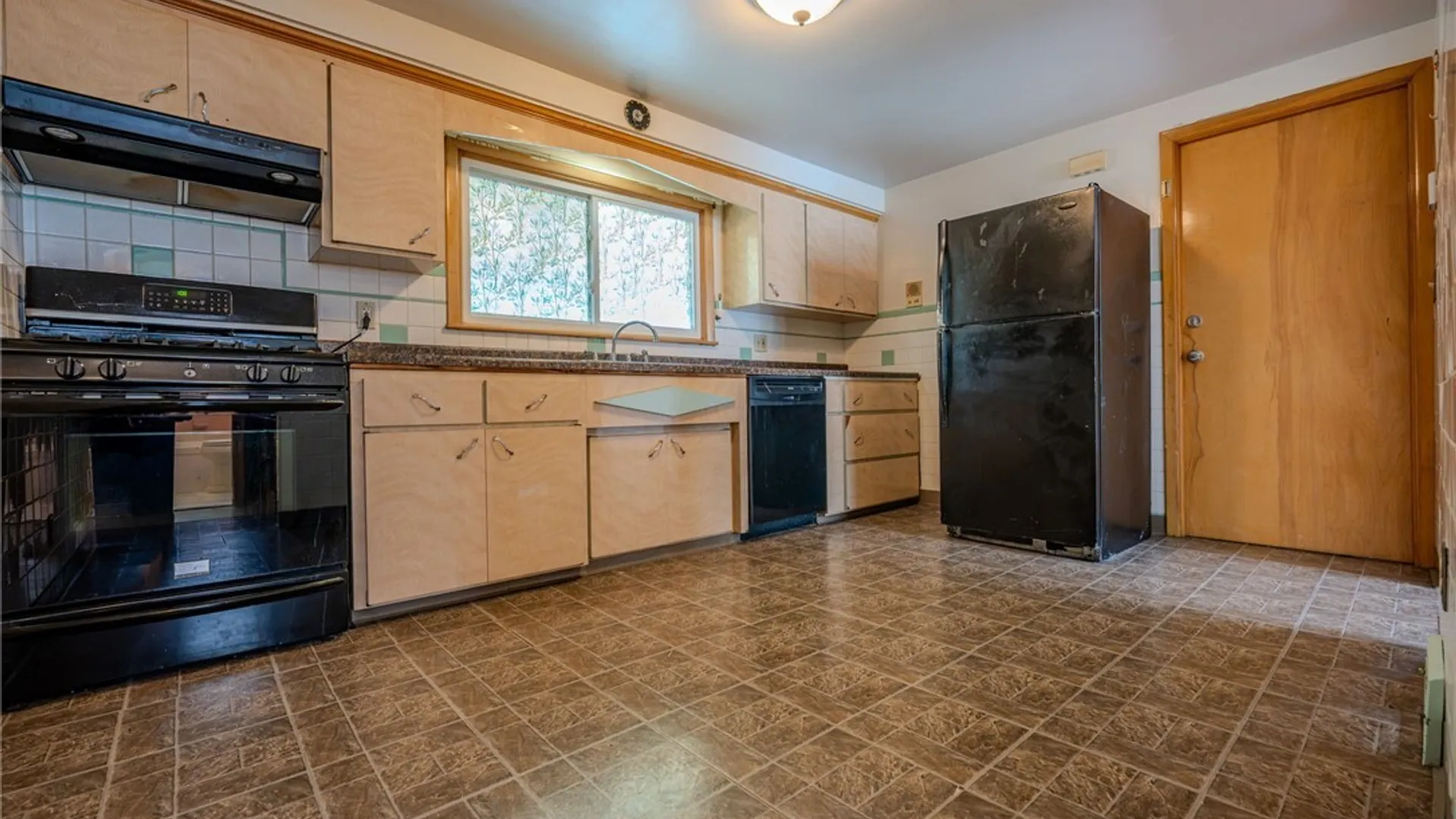 Property at 93 Preston Road, Cheektowaga, NY 14215 24