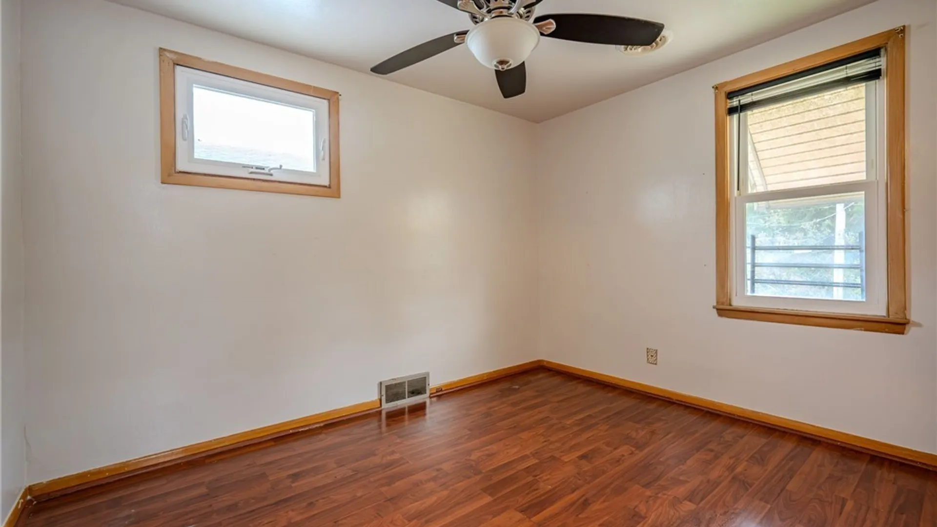 Property at 93 Preston Road, Cheektowaga, NY 14215 27