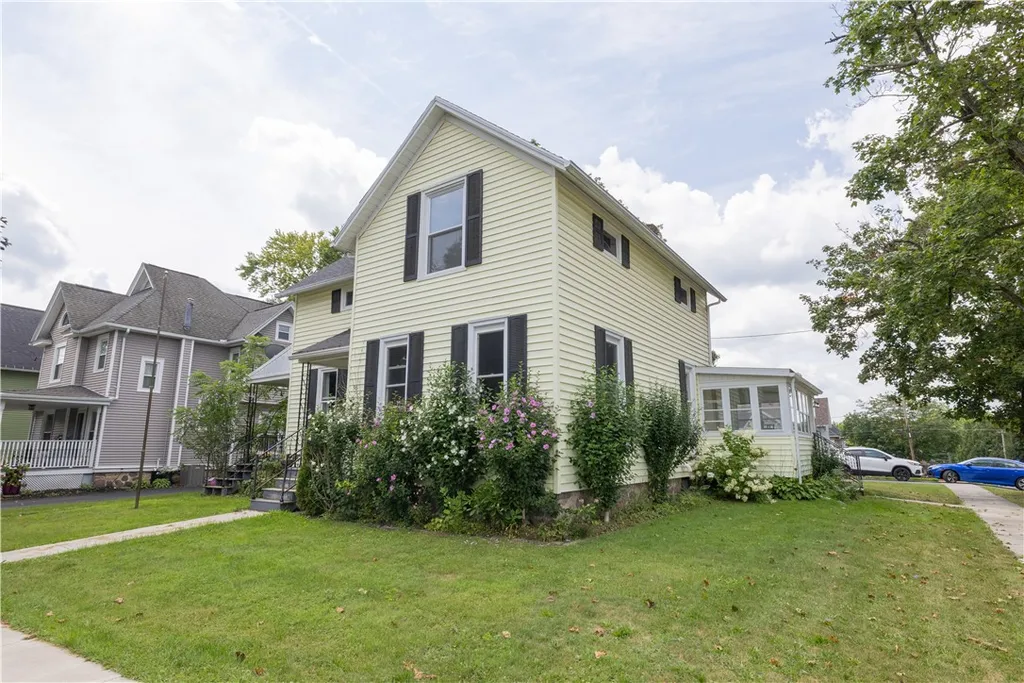 Property at 501 Mason Street, Arcadia, NY 14513