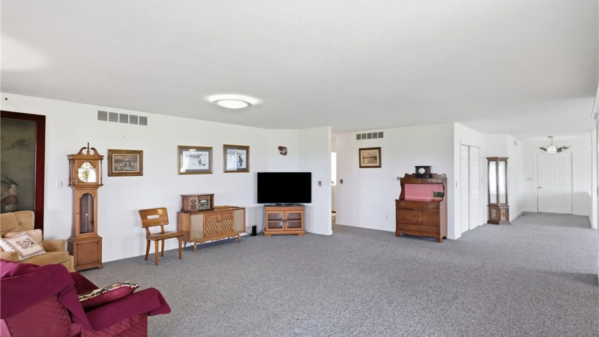 Property at 9444 Ace Road, Richmond, NY 14466 7