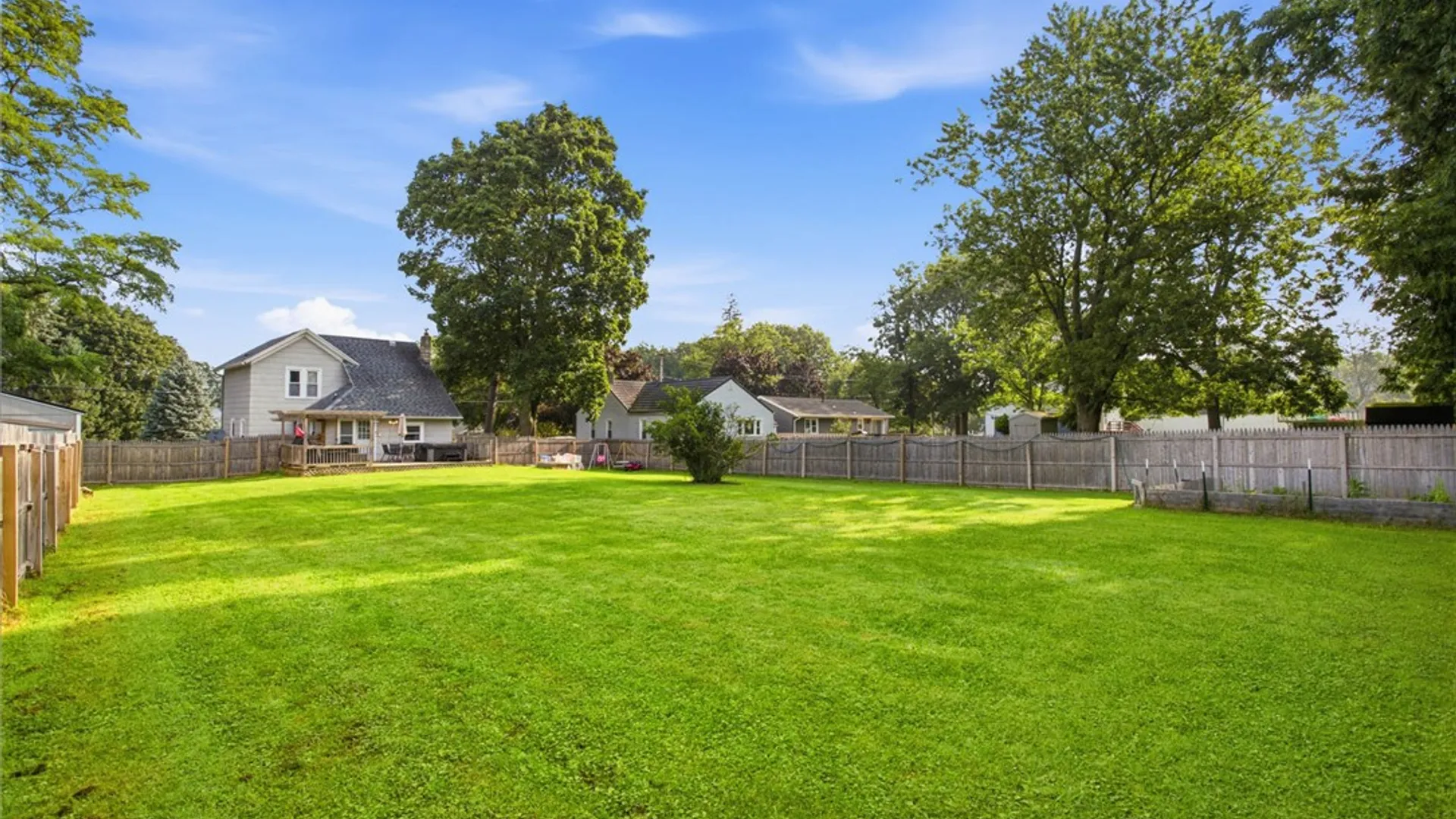 Property at 10 Exchange Street, Leroy, NY 14482 25