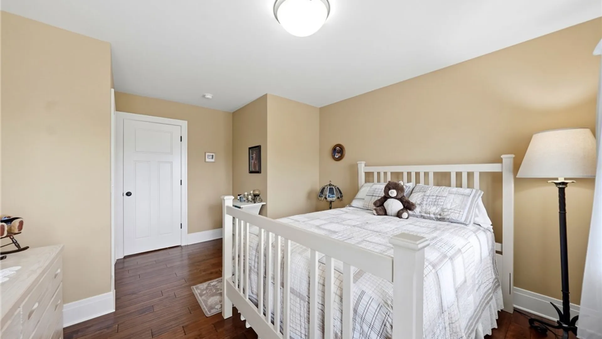 Property at 5 Parliament Lane, Lancaster, NY 14086 31