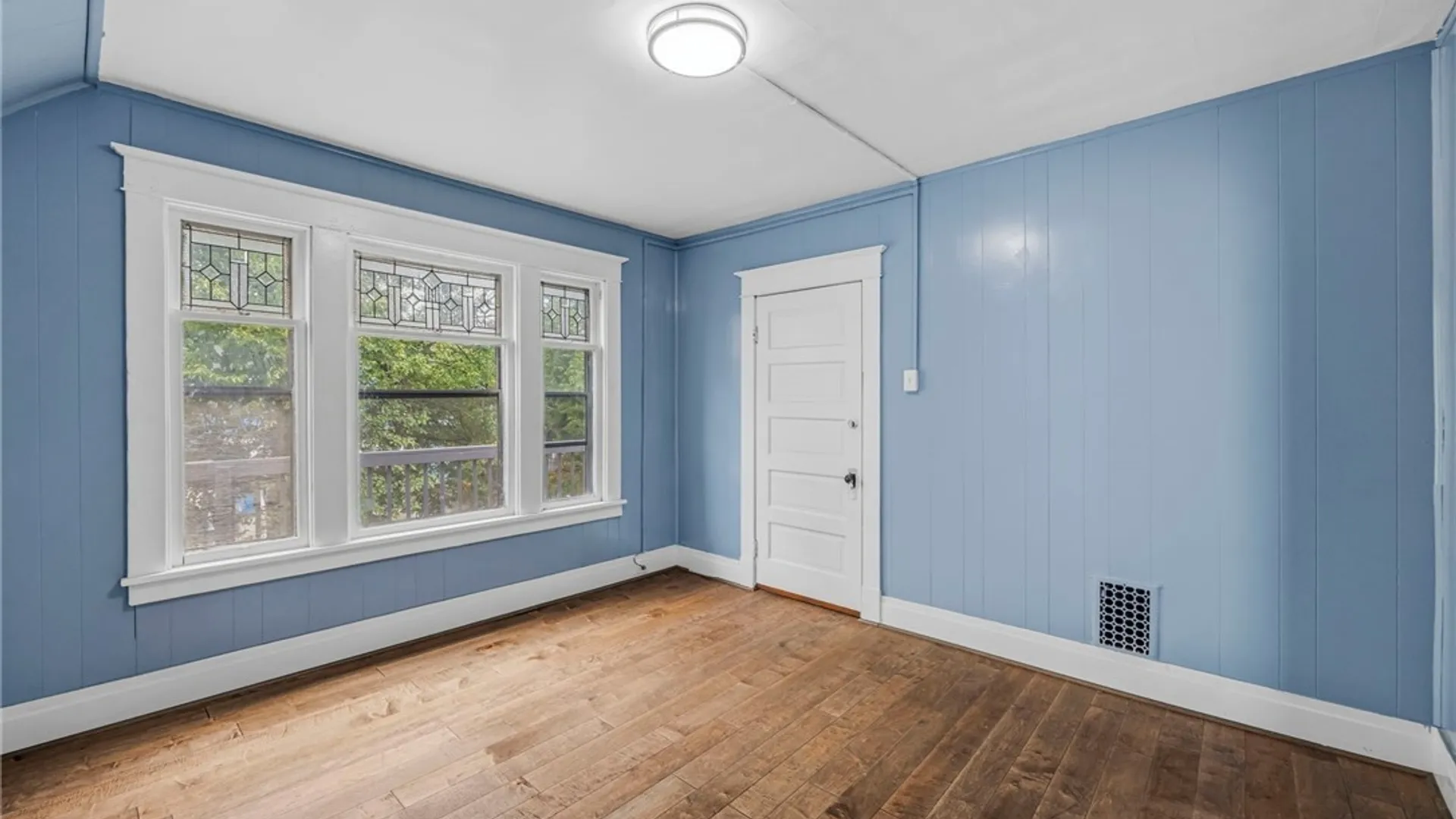 Property at 22 Cornwall Avenue, Buffalo, NY 14215 26