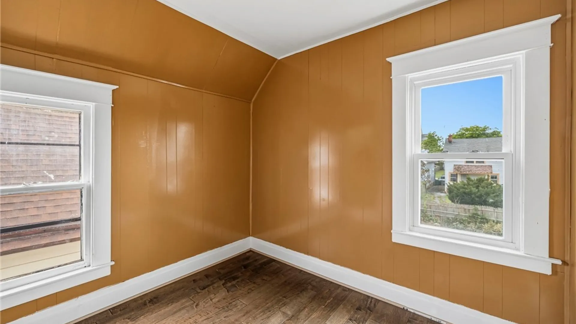 Property at 22 Cornwall Avenue, Buffalo, NY 14215 35