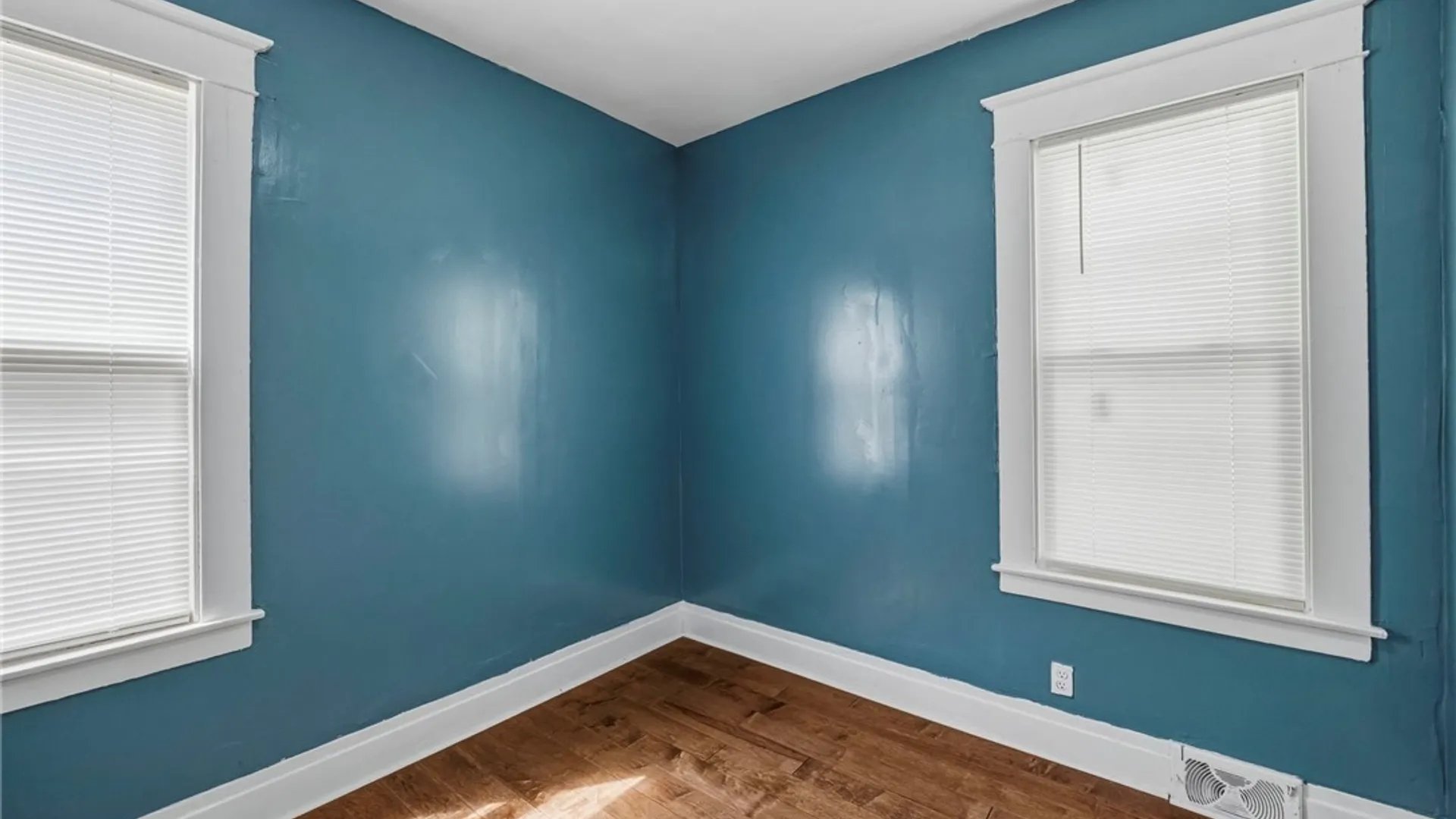 Property at 22 Cornwall Avenue, Buffalo, NY 14215 14