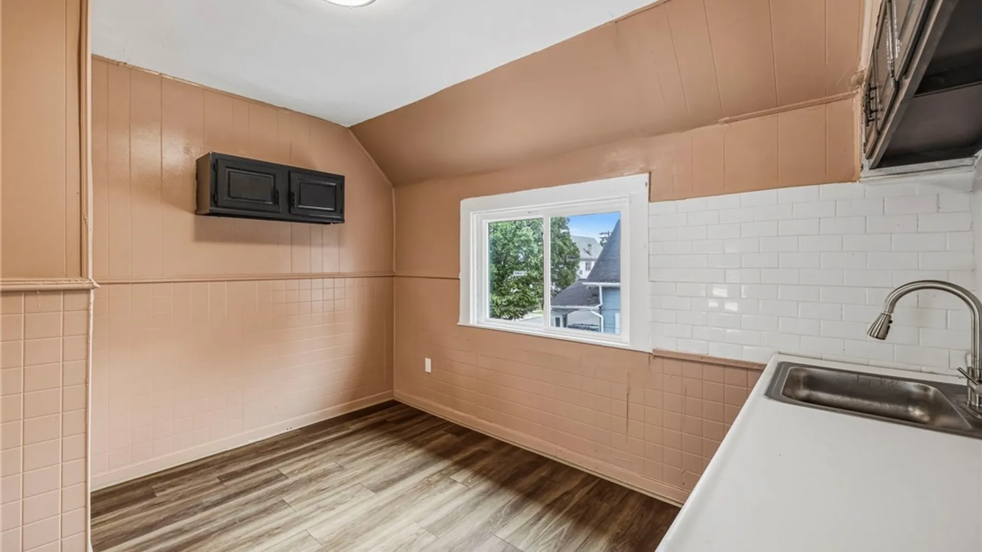 Property at 22 Cornwall Avenue, Buffalo, NY 14215 38