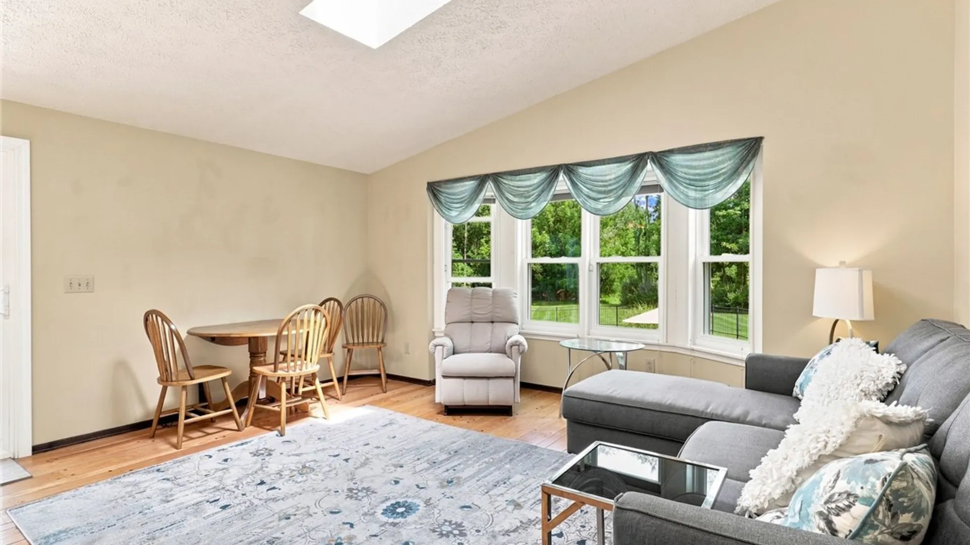 Property at 8 Da Vinci Drive, Chili, NY 14624 31
