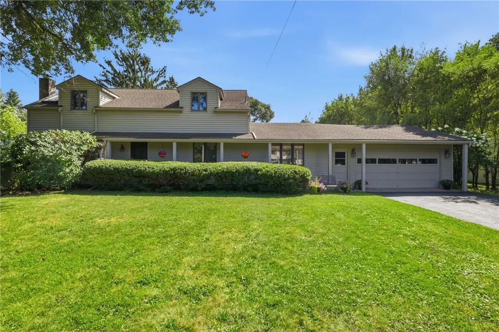 Property at 695 Embury Road, Penfield, NY 14625