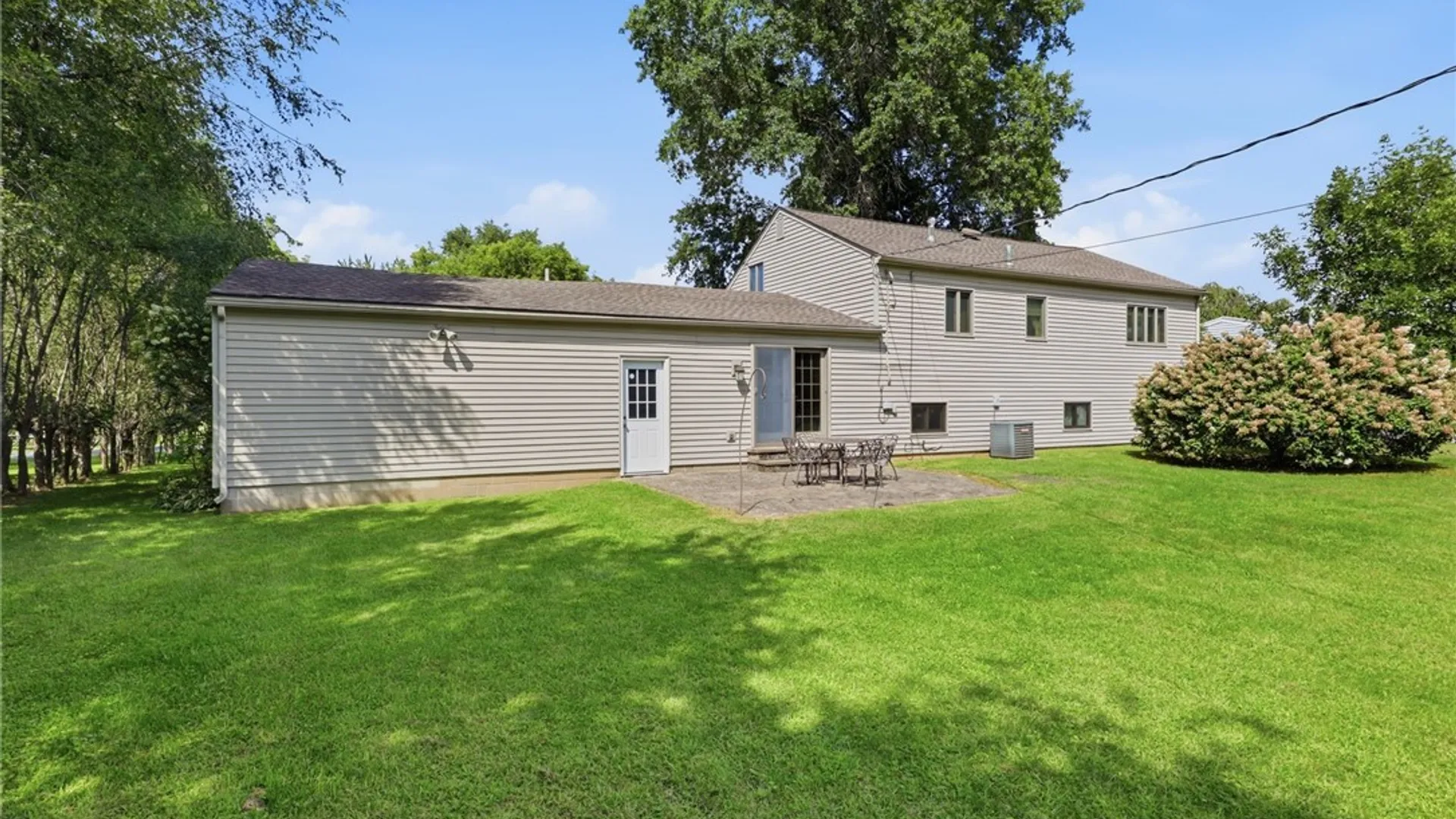 Property at 695 Embury Road, Penfield, NY 14625 36